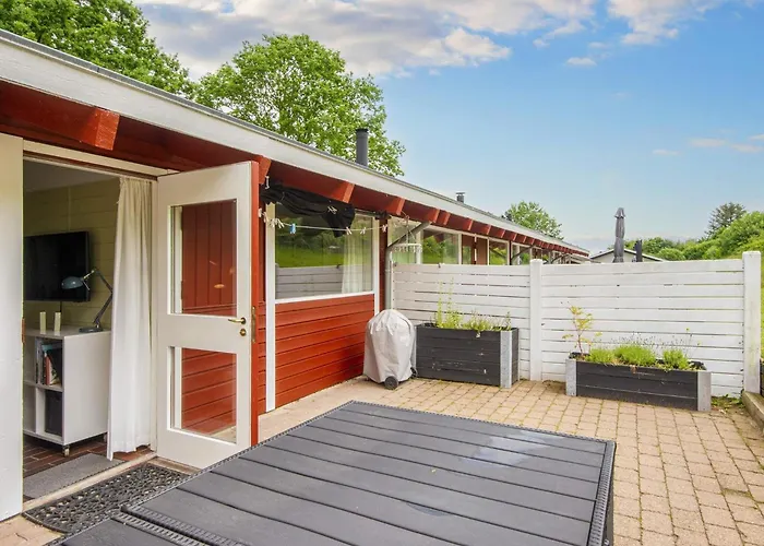 5 Person In Aabenraa-by Traum *